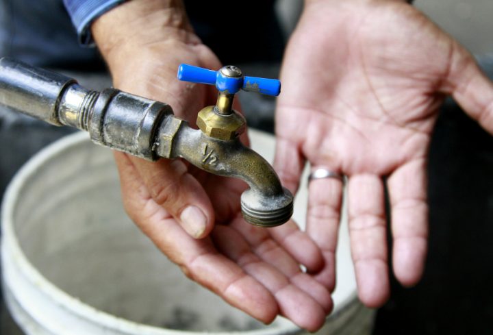 6 días sin agua en Garganta Los Molinos