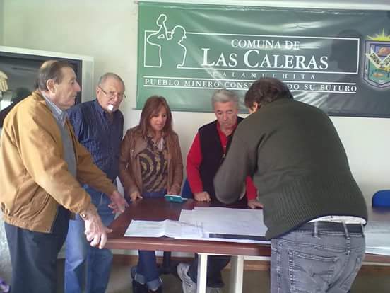 Vecinos de Las Caleras se reúnen con jefes policiales por la inseguridad