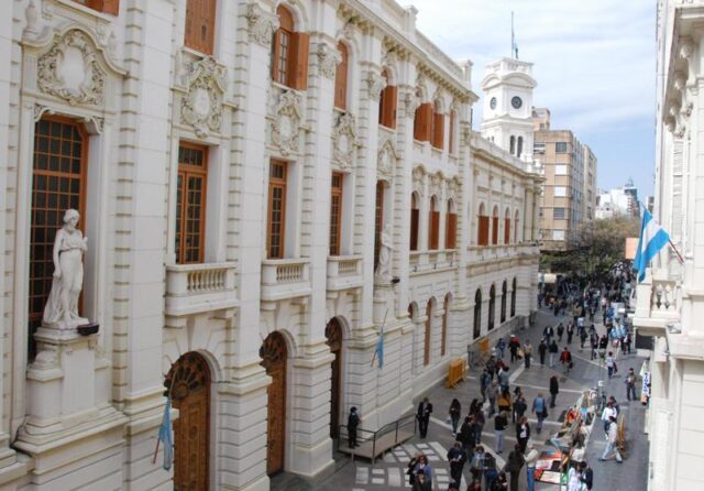 Apertura de sesiones en la Unicameral