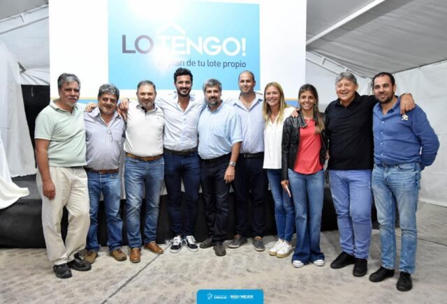 52924159_2102865176459561_579539599609561088_n