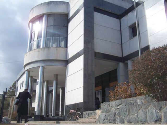 Una banda organizada que se dedicaba a robar en Calamuchita se sienta en el banquillo de los acusados-La Ola Digital