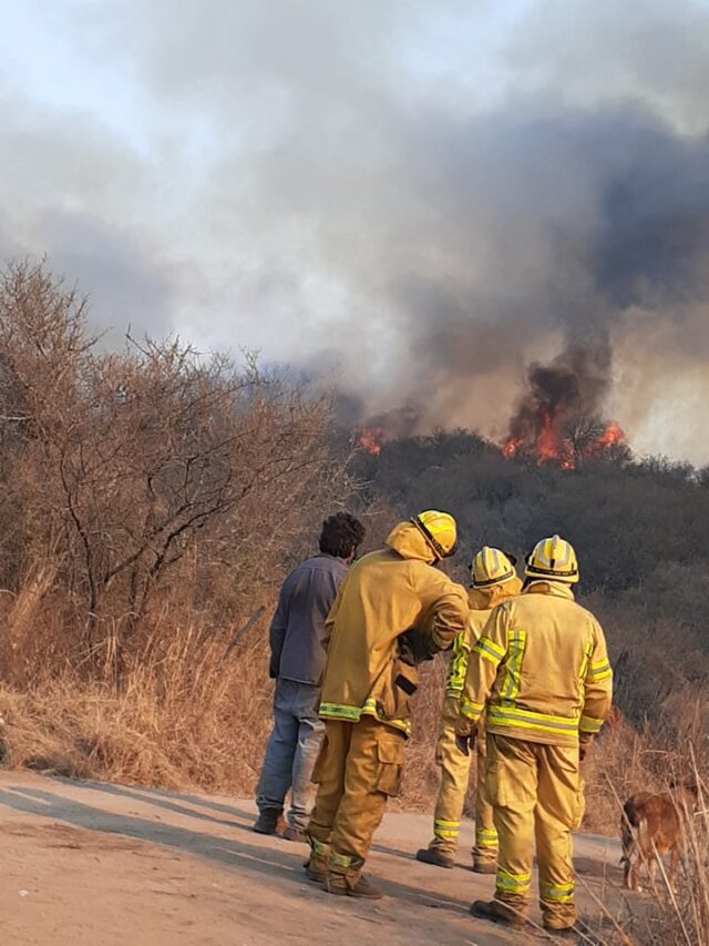 Histórico incendio en Villa Amancay-La Ola Digital