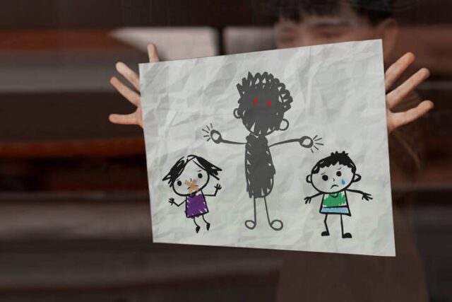 “#No miremos para otro lado #TodosSomosResponsables”