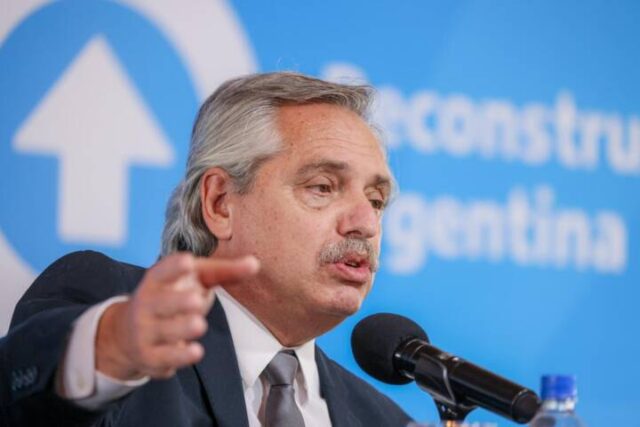El presidente presentará este mediodía los Centros Modulares Sanitarios en ciudades turísticas.