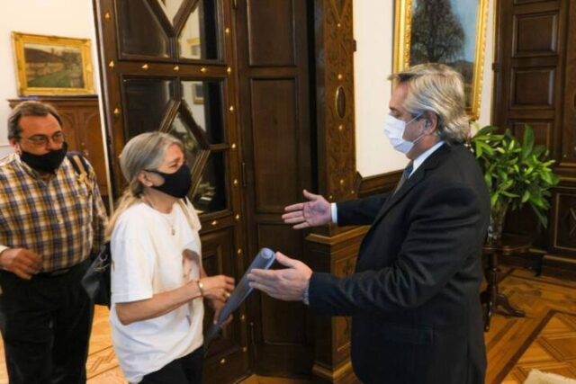 El presidente recibió a los padres de Ursula Bahillo