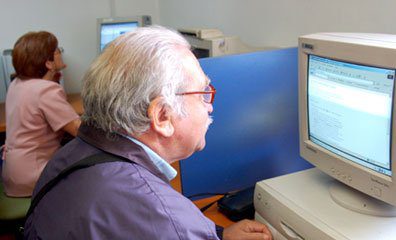 Vacunación: Santa Rosa trabaja en la inscripción para mayores de 70 años-La Ola Digital