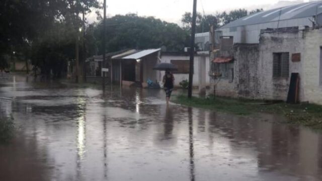 Temporal: tres familias fueron evacuadas