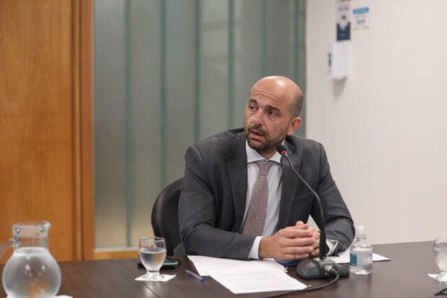 La situación del transporte interurbano se expuso en comisión legislativa