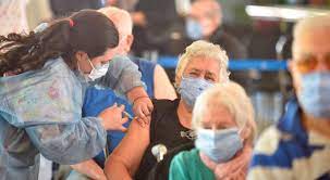 Vizzotti anunció la autorización de la vacuna Sinopharm para mayores de 60 años