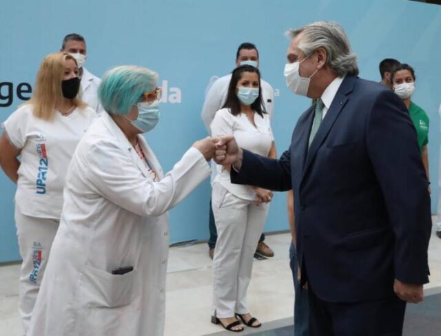 “Pusimos todo el esfuerzo y logramos que a ningún argentino, a ninguna argentina, le faltara atención médica"