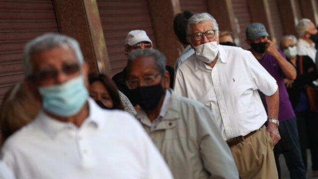 Los jubilados de Calamuchita reclaman un aumento de emergencia de 15 mil pesos-La Ola Digital