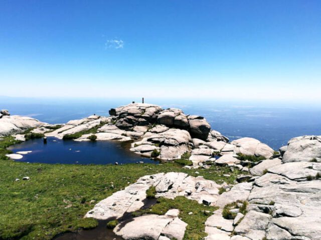 Fueron rescatadas dos personas del Cerro Champaquí-La Ola Digital