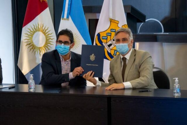 Capital adhirió a la historia clínica digital única provincial