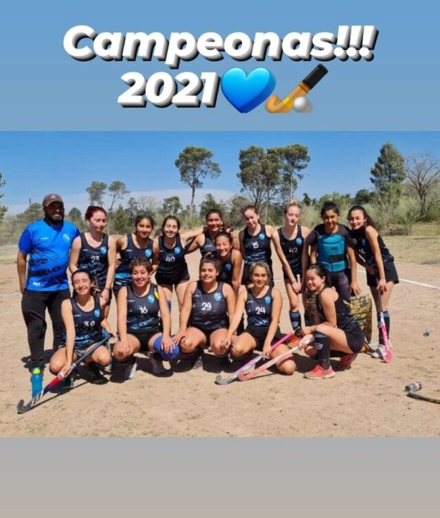 Las juveniles de hockey de Villa del Dique se consagraron campeonas-La Ola Digital