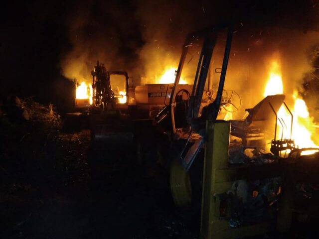 Tres máquinas de gran porte se incendiaron en Villa del Dique-La Ola Digital