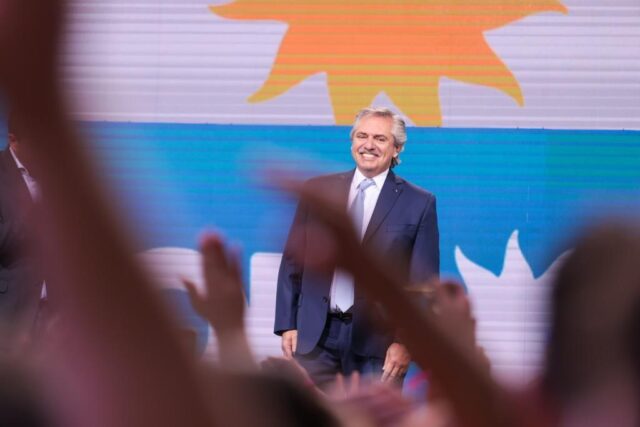 “Se abre una nueva etapa en el país”
