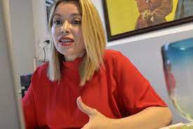 Gabriela Estevez salió al cruce