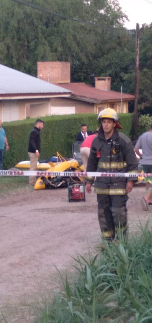 Cayó una avioneta en Villa General Belgrano: los tres heridos siguen graves-La Ola Digital