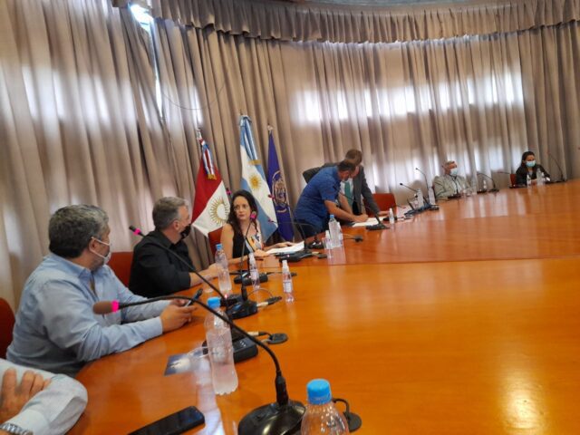 Villa del Dique se suma a la Universidad Popular-La Ola Digital