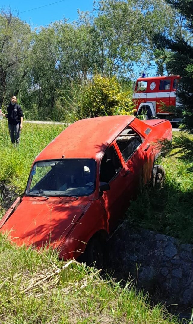 Accidente en Villa Amancay: una mujer sufrió politraumatismo de cráneo-La Ola Digital