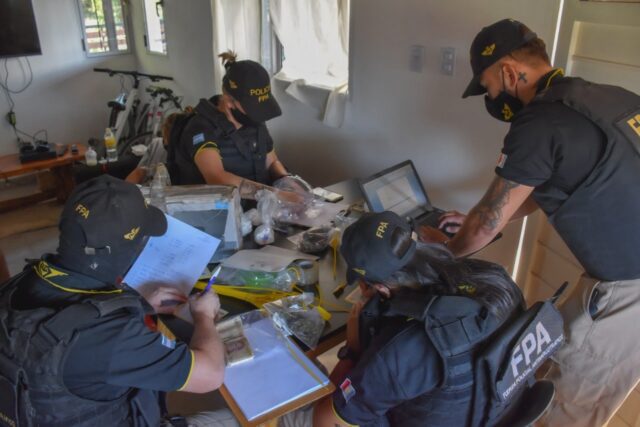 9 detenidos y más de 4 mil dosis de cocaína-La Ola Digital