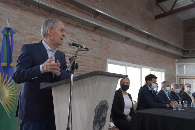 Dos nuevas escuelas para Embalse-La Ola Digital