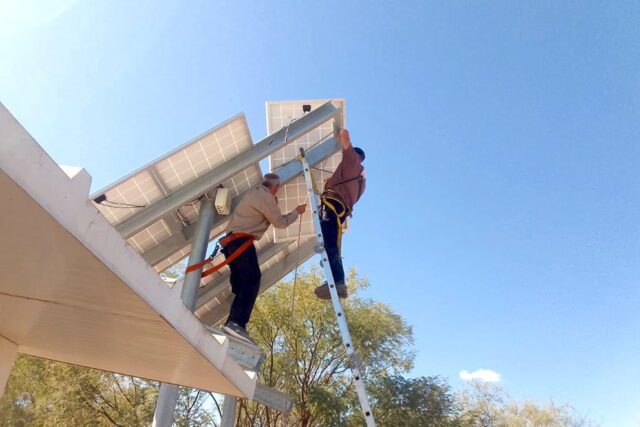 Escuelas acceden a energía renovables