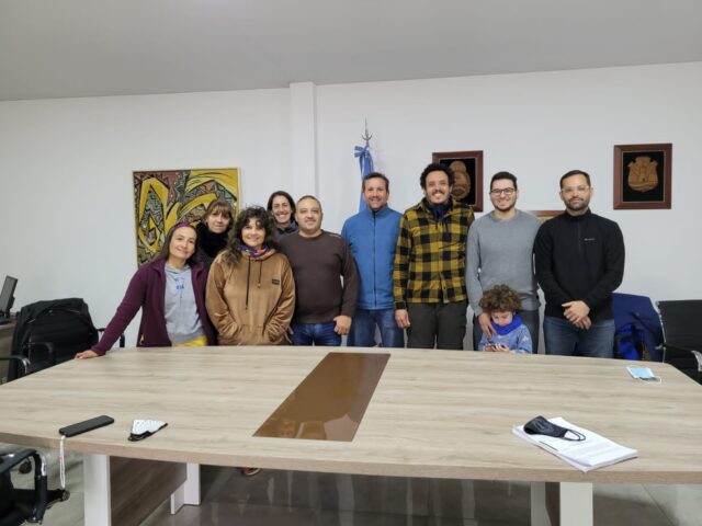 El municipio y la Asociación de Comercio de Villa del Dique proyectan trabajar juntos-La Ola Digital