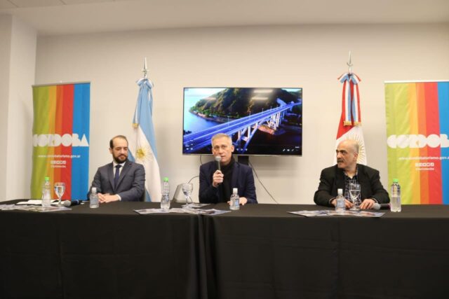 Córdoba y Montevideo trabajan para potenciar el movimiento turístico