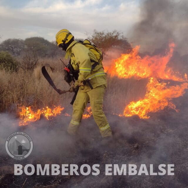 Incendios de gran magnitud en Los Cóndores y Corralito-La Ola Digital