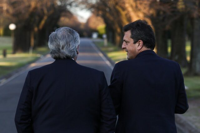 Las primeras medidas del flamante Ministro de Economía de la Nación-La Ola Digital