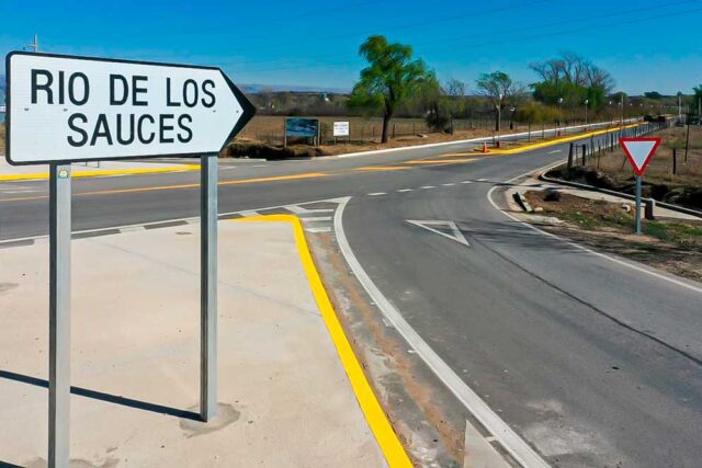 El Gobernador habilitó un tramo del Camino de la Costa-La Ola Digital
