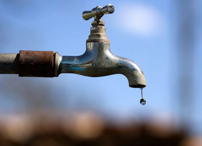 Sin agua en casi 100 barrios de Córdoba Capital-La Ola Digital