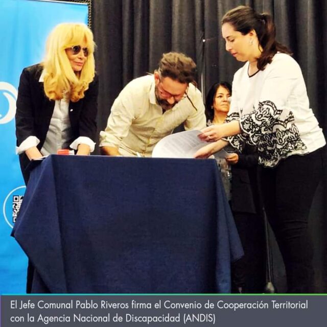 Villa Ciudad Parque firmó un convenio de Cooperación Territorial