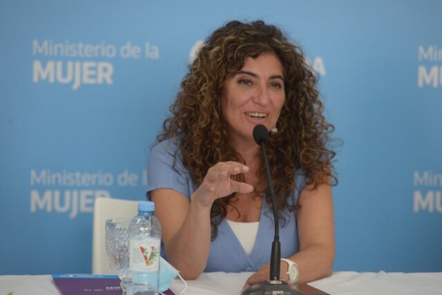 En Córdoba, la Escuela de Género tuvo su acto de colación-La Ola Digital