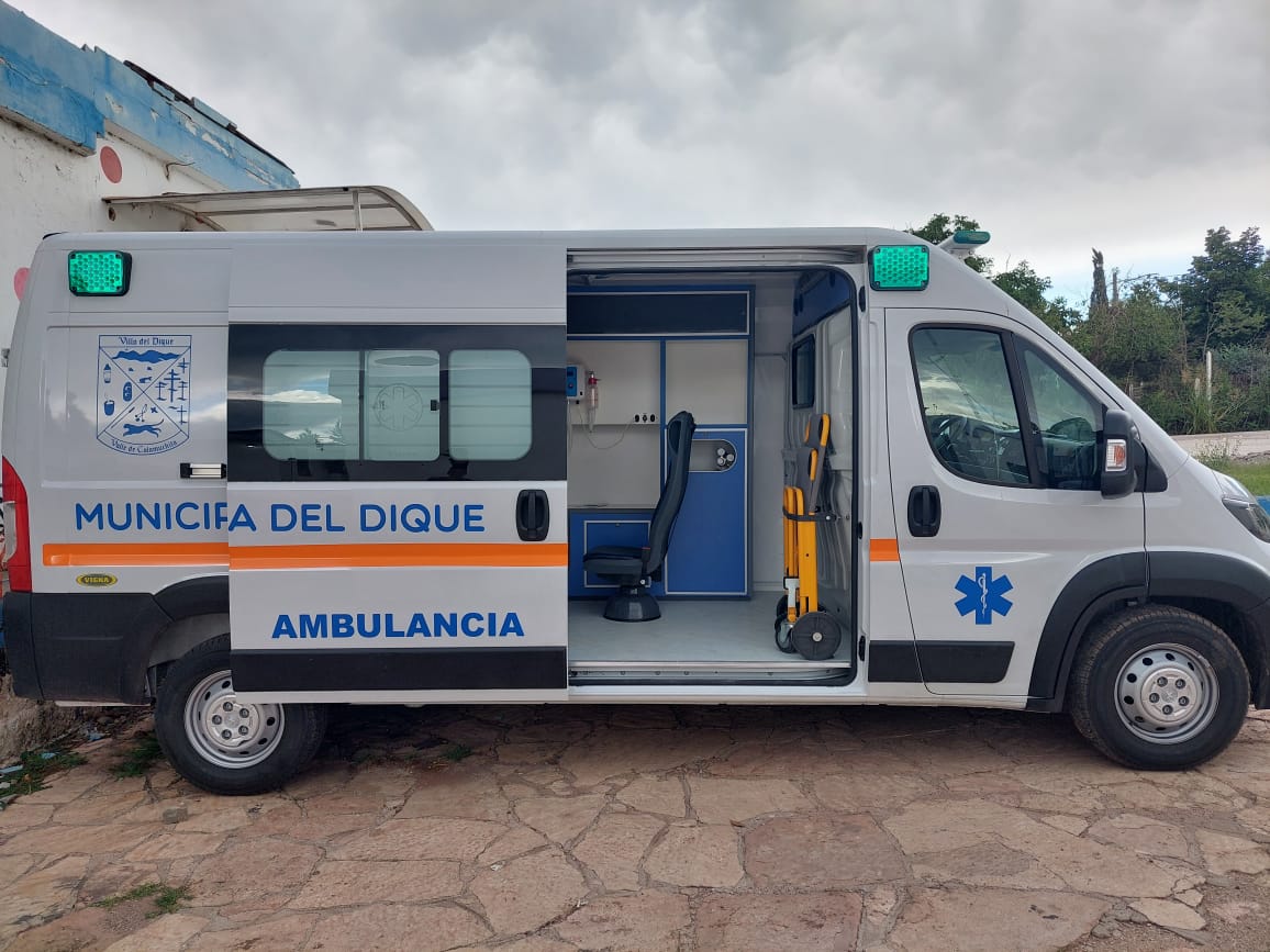 Villa del Dique adquirió una nueva ambulancia de alta complejidad-La Ola Digital