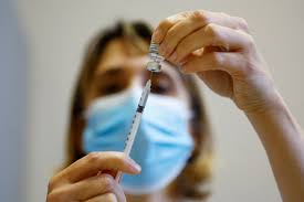 Llegan las vacunas bivariantes a Córdoba