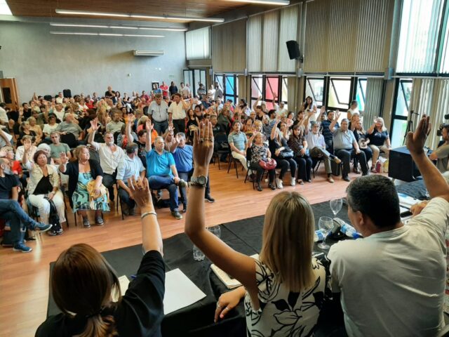 Se viene un paro docente por 48 hs. en toda Córdoba-La Ola Digital