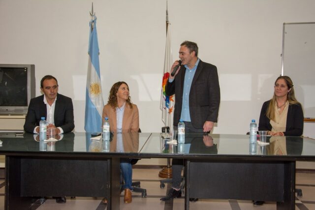 19 créditos del Programa Vida Digna y 5 créditos del Banco de la Gente para San Agustín-La Ola Digital