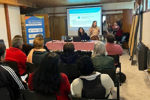 Capacitación de adultos mayores en VGB