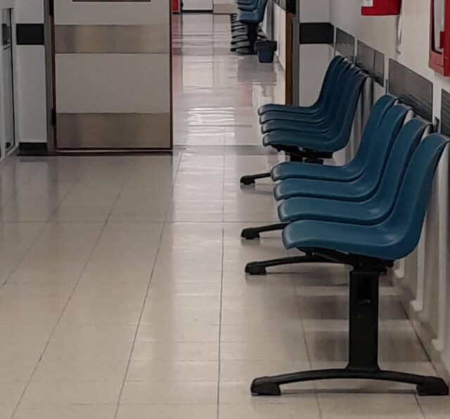 Paro provincial de salud: 80 % de adhesión en los hospitales-La Ola Digital