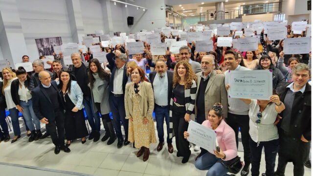 500 mujeres se incorporan al sector comercial a través del programa XMÍ-La Ola Digital