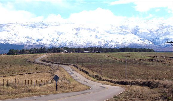 Grave accidente en Villa Yacanto: dos personas sufrieron traumatismos de cráneo-La Ola Digital