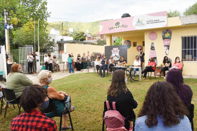 Hoy comienza un nuevo ciclo en la Casa de la Mujer de Santa Rosa-La Ola Digital