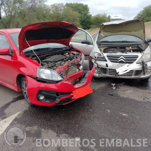 Violento choque en el cruce El Quebracho-La Ola Digital