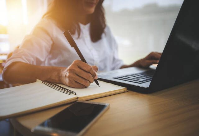 Últimos días para anotarse en cursos gratuitos para emprendedores-La Ola Digital