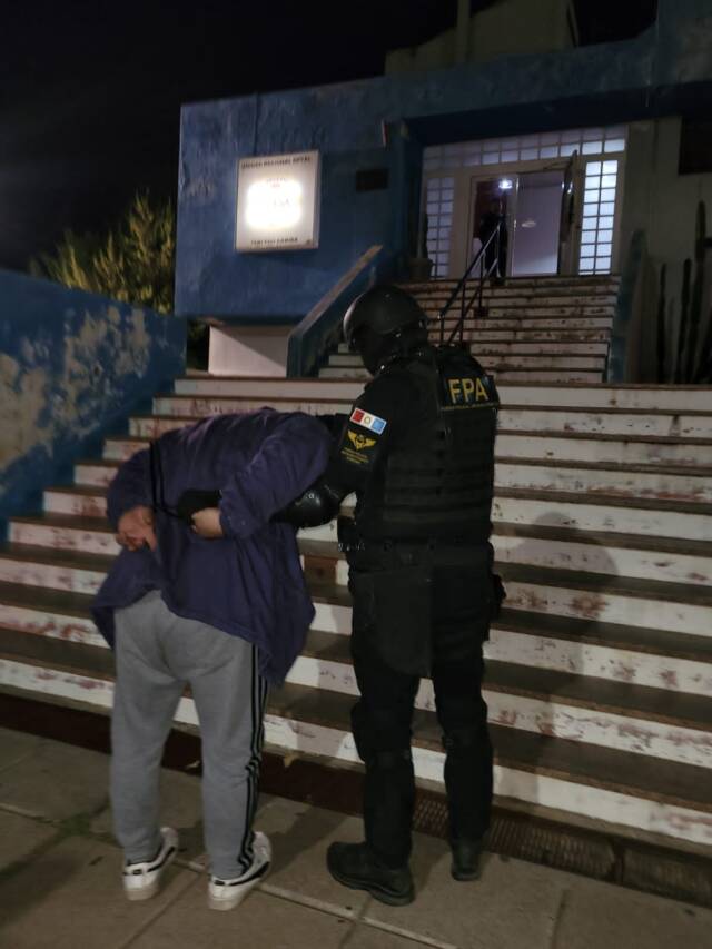 Detienen a un sujeto por venta de estupefacientes