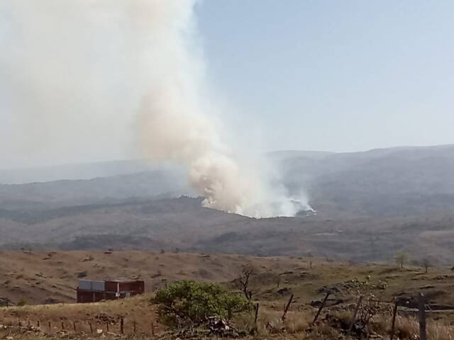 Incendio en El Durazno: entre 120 y 140 efectivos trabajan para contener las llamas-La Ola Digital