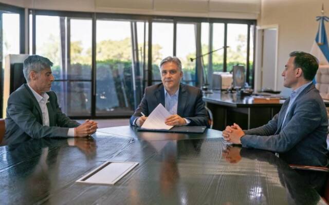 Llaryora envía a la legislatura el nuevo proyecto de Seguridad Pública-La Ola Digital