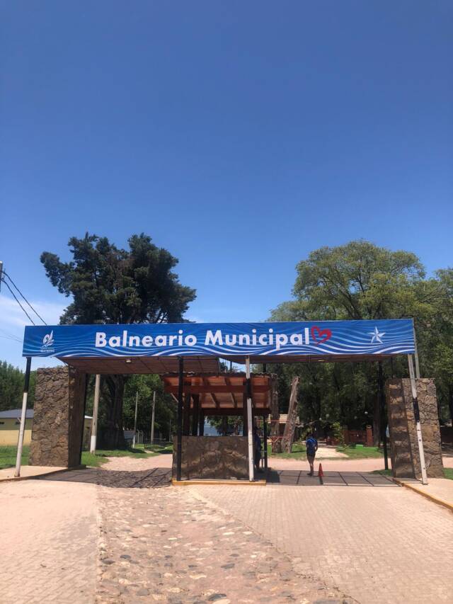 Nueva cartelería en Villa Rumipal